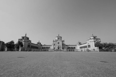 Famedio Cimitero Monumentale (Monumental mezarlığı) Milano, siyah ve beyaz