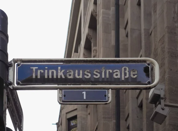 Trinkausstrasse segno a Duesseldorf — Foto Stock