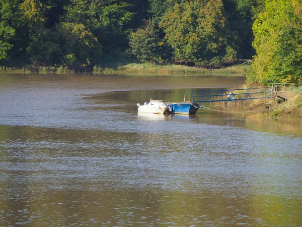 Fluss wye in chepstow — Stockfoto