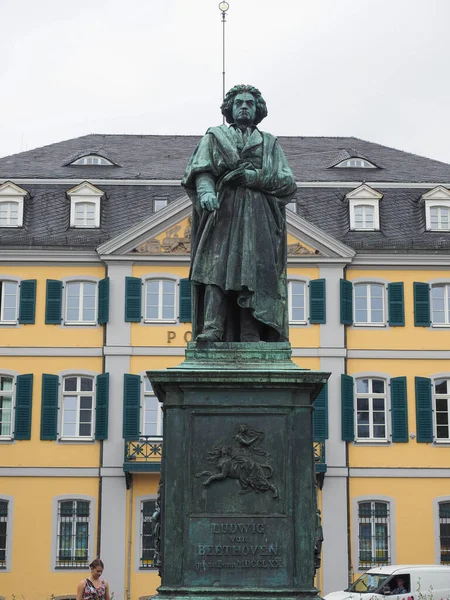 Beethoven Denkmal (1845) en Bonn — Foto de Stock