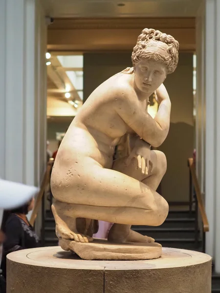 Socha Venuše Afrodita v Britském muzeu v Londýně — Stock fotografie