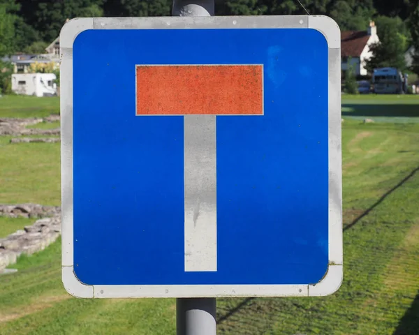 Niet via verkeersbord — Stockfoto