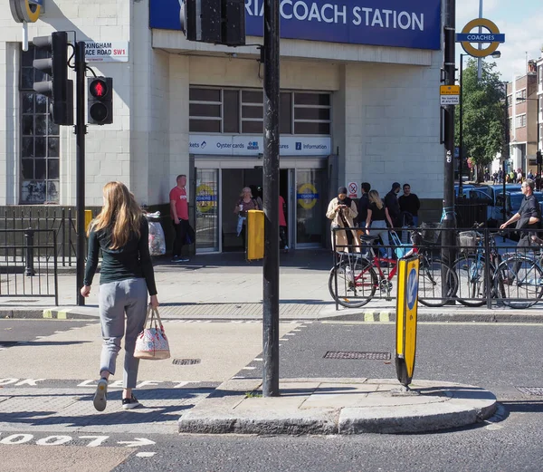 Estación de autobuses Victoria en Londres — Foto de Stock