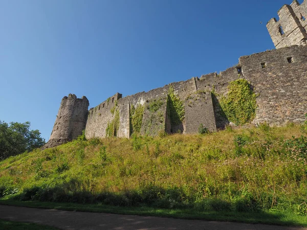 Kasteelruïne Chepstow in Chepstow — Stockfoto