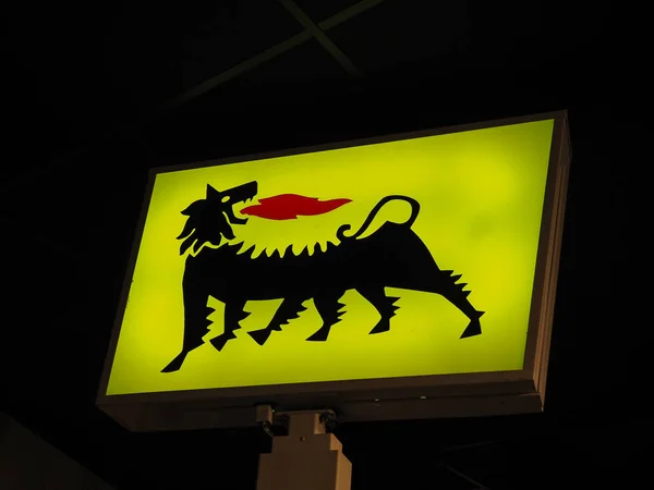 Turin - November 2019: agip eni sign — Stockfoto