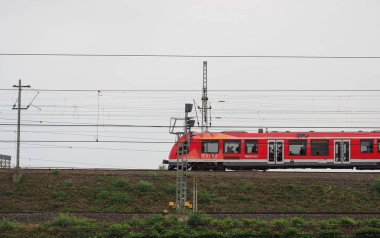 Koeln 'de bölgesel tren
