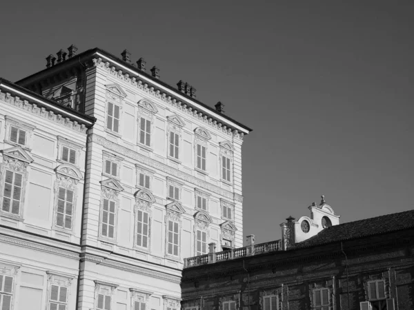 Palazzo Reale in Turin, чорний і білий — стокове фото
