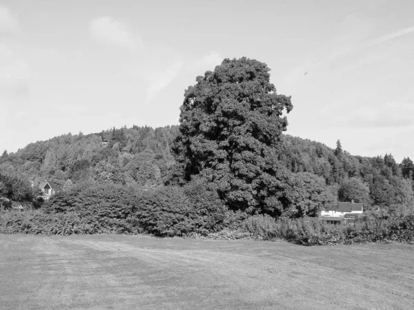 Krajina v Tinternu, černá a bílá — Stock fotografie