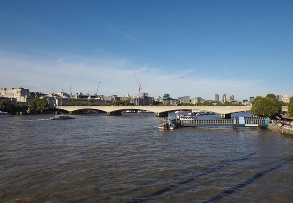 Temze folyó Londonban — Stock Fotó
