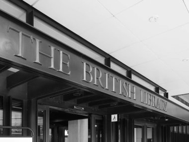 Londra 'daki İngiliz Kütüphanesi, siyah beyaz