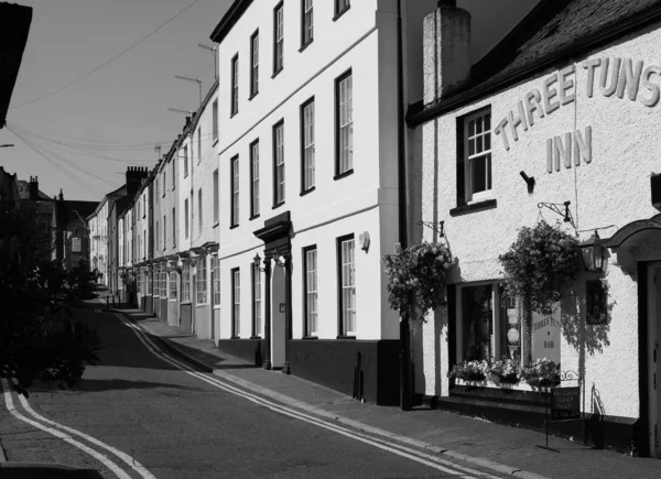 Bridge Street w Chepstow, czerń i biel — Zdjęcie stockowe