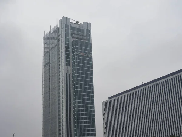 Intesa San Paolo wolkenkrabber in Turijn — Stockfoto