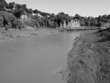 Chepstow 'daki River Wye, siyah beyaz