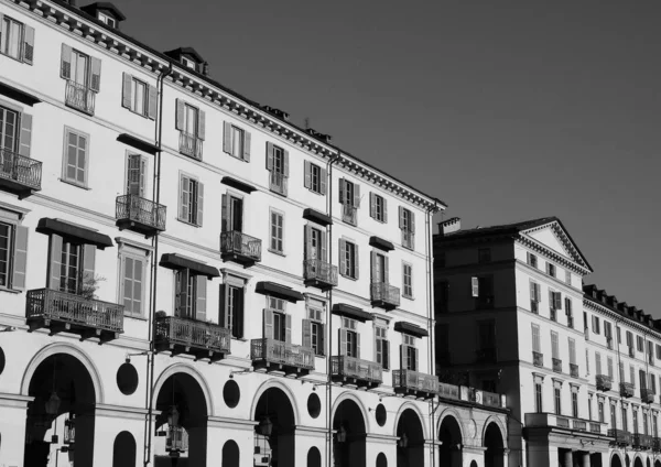 Piazza Vittorio square in Turin, black and white — Stock Photo, Image
