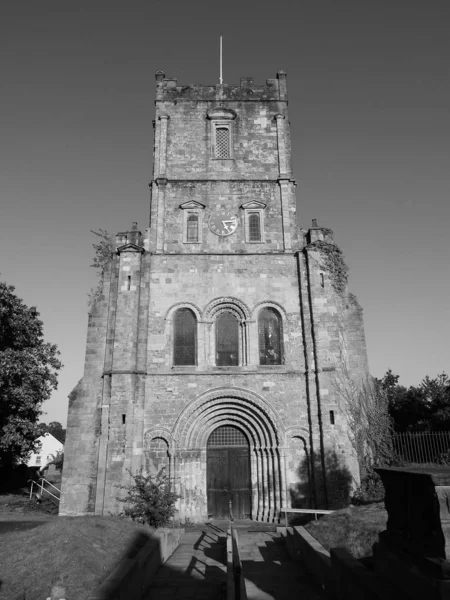 Kostel sv. Marie v Chepstow, černobílý — Stock fotografie