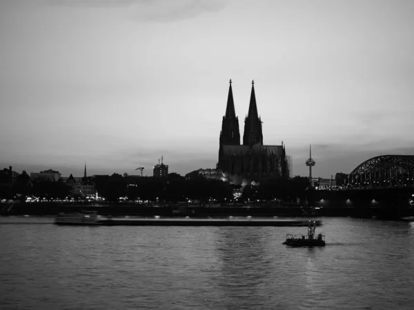 Vista de Koeln, preto e branco — Fotografia de Stock