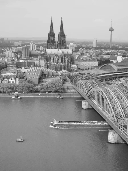 Vista aérea de Koeln, preto e branco — Fotografia de Stock