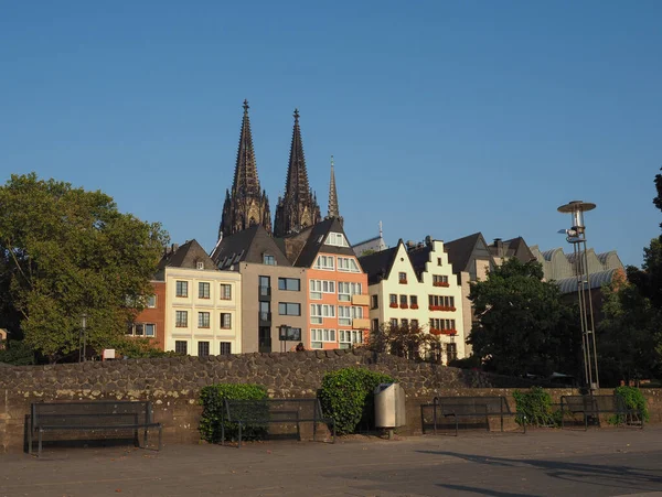 Altstadt (Cidade Velha) em Koeln — Fotografia de Stock