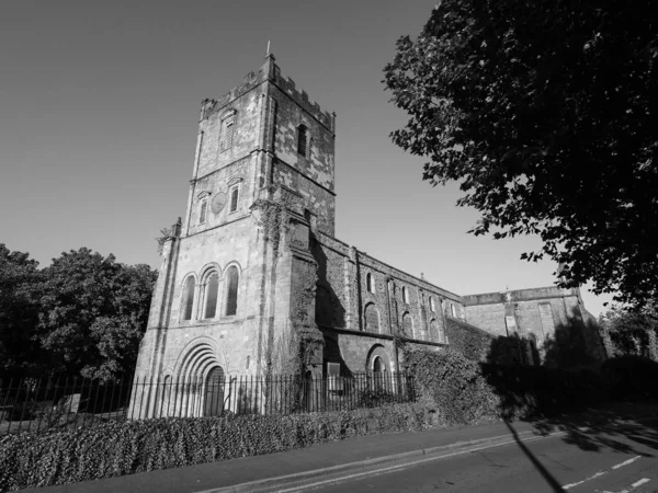 Igreja de Santa Maria em Chepstow, preto e branco — Fotografia de Stock