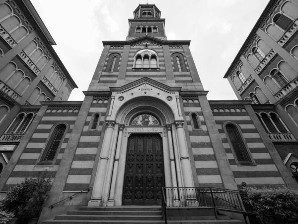 San Giovanni Evangelista εκκλησία στο Τορίνο, μαύρο και άσπρο — Φωτογραφία Αρχείου