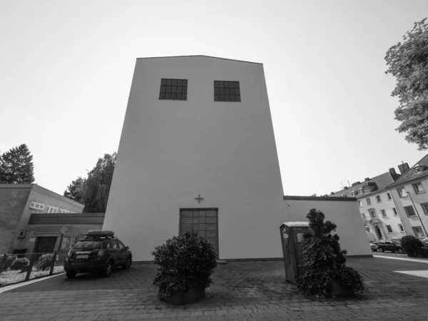 アーヘンのフロレヒナムスカルチェ(コーパスクリスティ教会) 、黒と — ストック写真