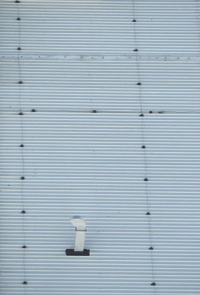 Aluminiowy dach metalowy — Zdjęcie stockowe