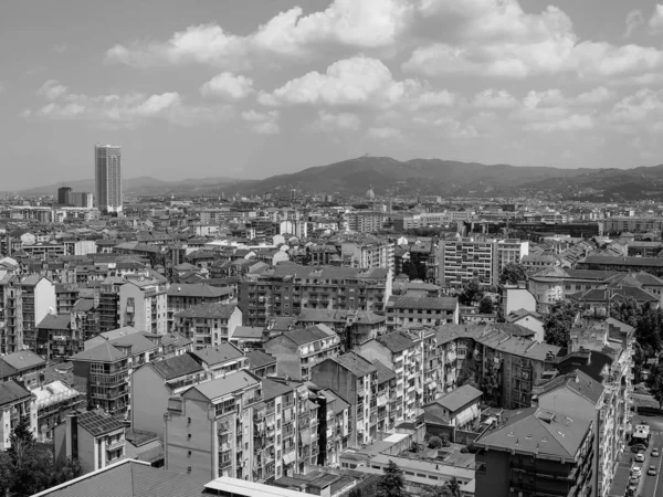 トリノ、黒と白の空中ビュー — ストック写真