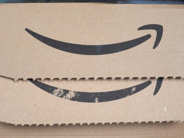 Seattle - Ocak 2020: Amazon Paketi