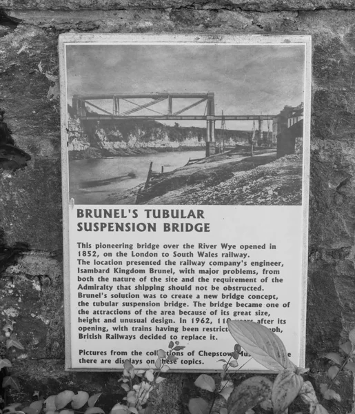 Brunel's Tubular Suspension Bridge plaque in Chepstow, black and — Stock Photo, Image