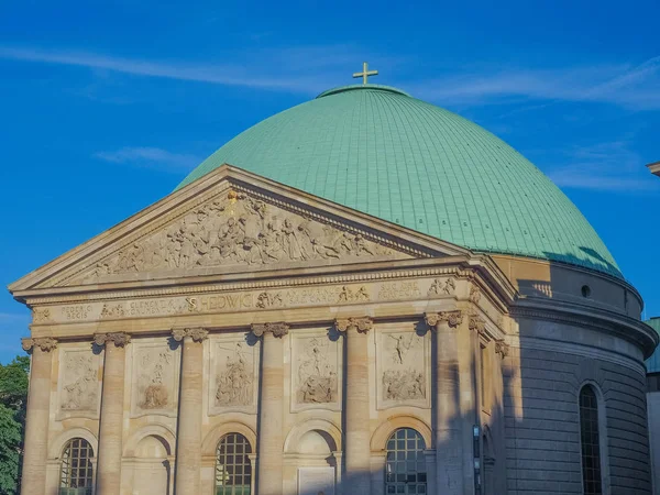 Katolicka katedra św. Jadwigi w Berlinie — Zdjęcie stockowe