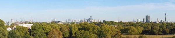 Primrose tepesinden Londra 'nın geniş panoramik manzarası — Stok fotoğraf