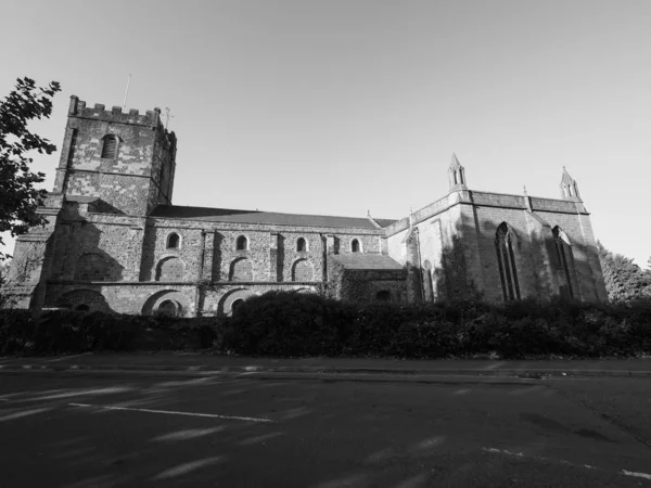 St Mary kyrkan i Chepstow, svart och vitt — Stockfoto