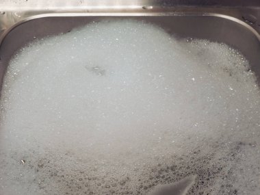 bulaşık deterjanı.