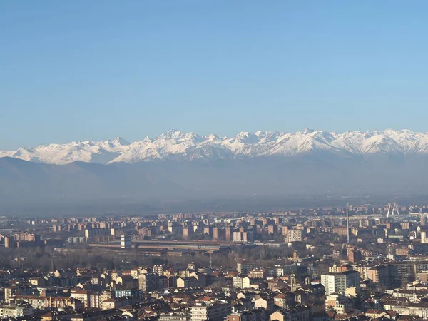 Vedere aeriană la Torino cu munți Alpi — Fotografie, imagine de stoc