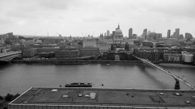 Londra ufuk çizgisi manzarası, siyah beyaz