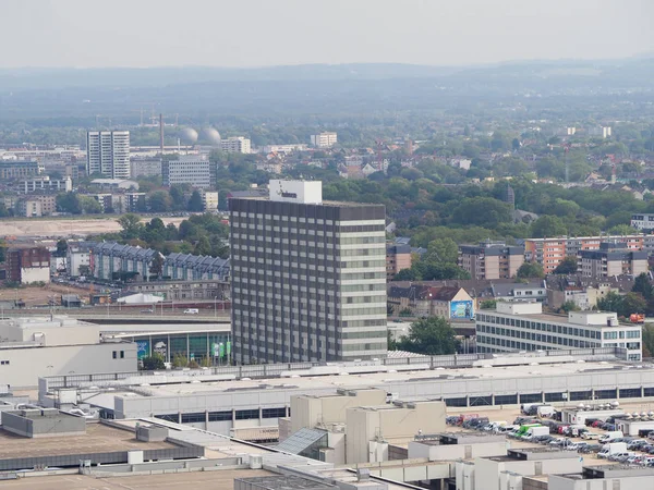 Messehochaus gratte-ciel à Koeln — Photo