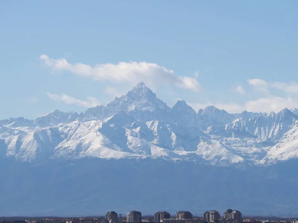 Monviso (Monte Viso) berg — Stockfoto