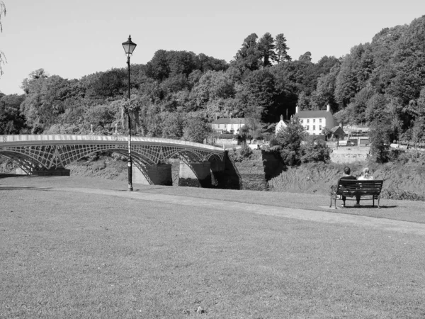 Old Wye Bridge Atravessa Rio Entre Monmouthshire País Gales Gloucestershire — Fotografia de Stock