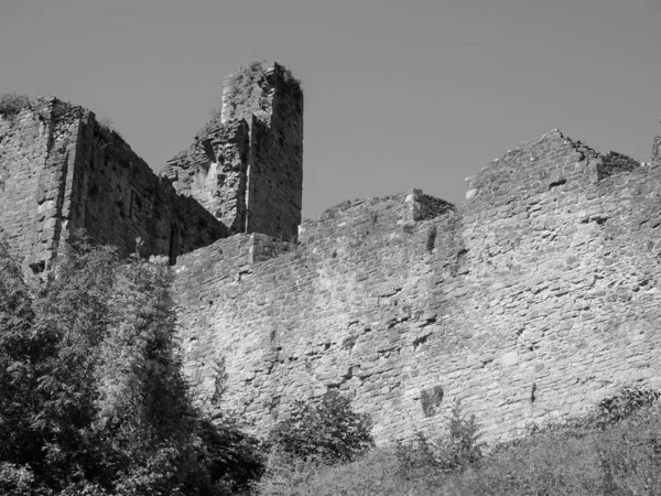 Zřícenina Hradu Chepstow Castell Cas Gwent Velšštině Chepstow Černé Bílé — Stock fotografie