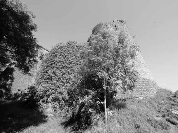 Zřícenina Hradu Chepstow Castell Cas Gwent Velšštině Chepstow Černé Bílé — Stock fotografie