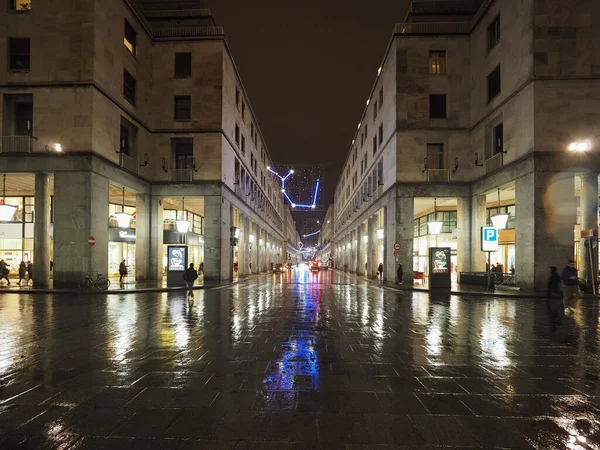 Torino Talya Aralık 2019 Roma Caddesi Üzerinden Gece Manzarası — Stok fotoğraf