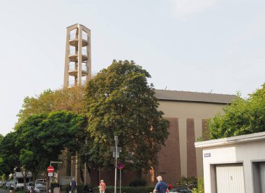 Koeln, Almanya - Ağustos 2019: Sankt Pankratius Kilisesi