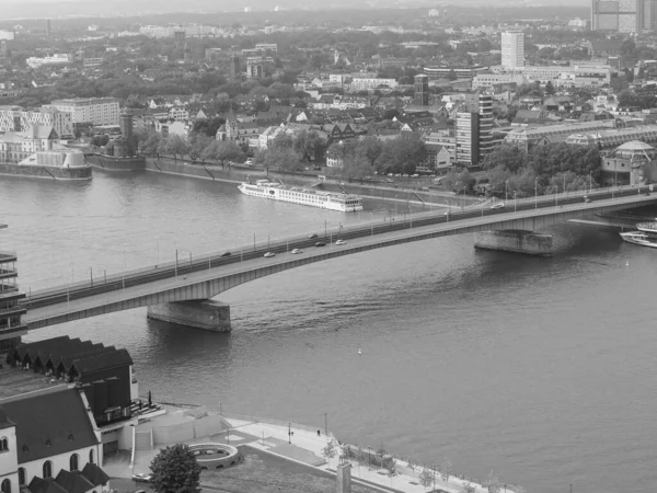 Köln Circa August 2019 Deutzer Brücke Schwarz Weiß — Stockfoto