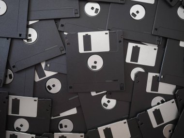 Kişisel bilgisayar veri depolama için birçok manyetik disk