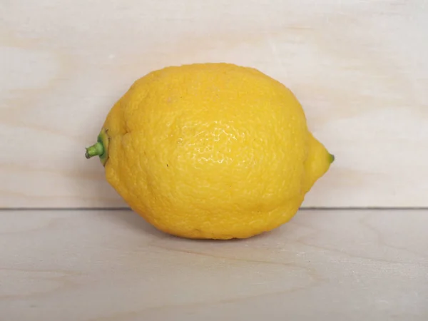 黄柠檬 Limon 水果素食食物 — 图库照片