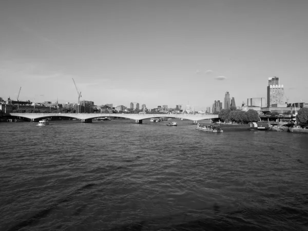 London Circa Σεπτεμβριοσ 2019 Πανοραμική Θέα Του Ποταμού Τάμεση Ασπρόμαυρο — Φωτογραφία Αρχείου