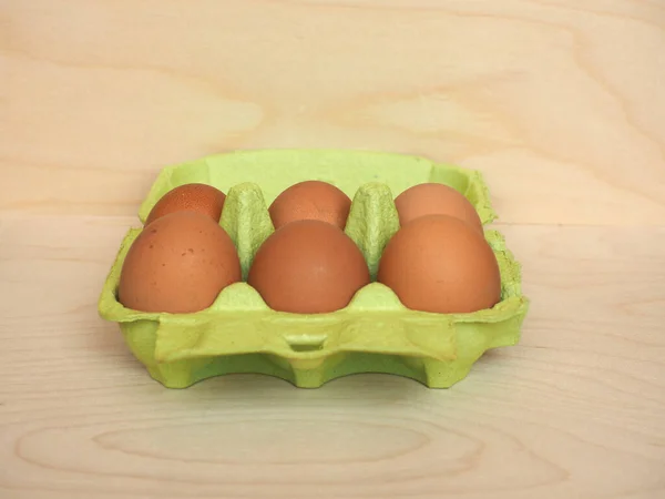 Eieren Een Kartonnen Doos — Stockfoto