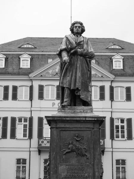 Beethoven Denkmal Presentado 1845 Estatua Bronce Bonn Alemania Blanco Negro — Foto de Stock