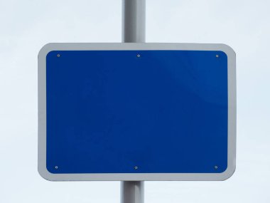 Kendi iletiniz için kopyalama alanı olan boş imza