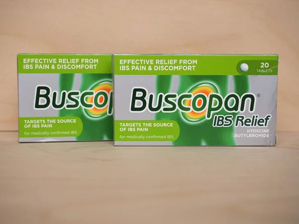 Лондон Великобритания Circa May 2020 Sanofi Buscopan Ibs Relief Tablets — стоковое фото